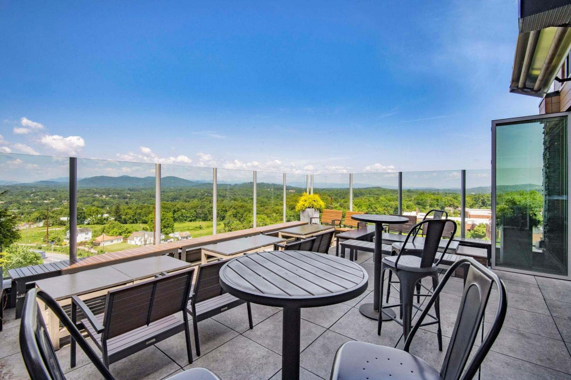 Doubletree By Hilton Asheville Downtown Ngoại thất bức ảnh