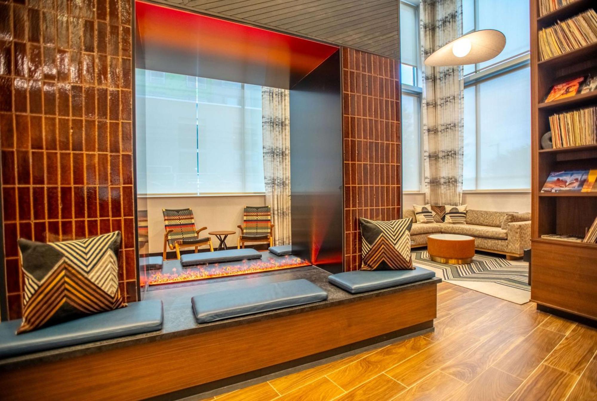 Doubletree By Hilton Asheville Downtown Ngoại thất bức ảnh